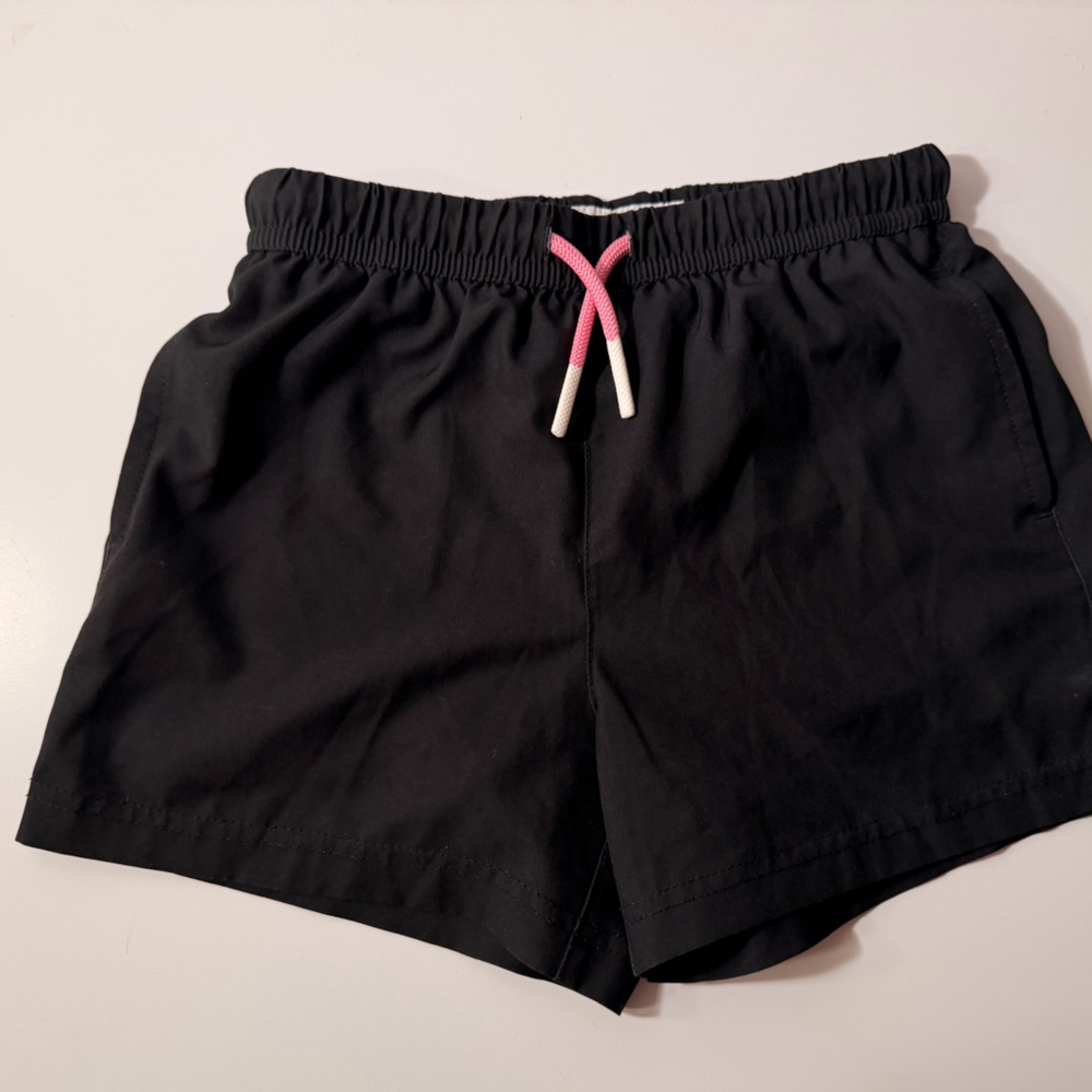 Kids maamgic swim trunks.